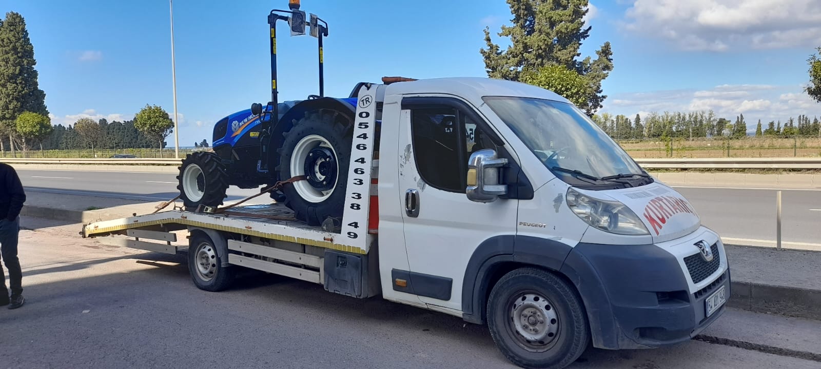 Kurtarıcı ile araç taşıma